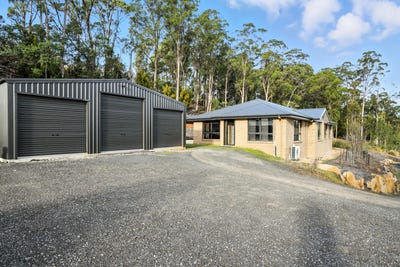/international/au/51-greenfield-drive-riverside-tas-148680780/