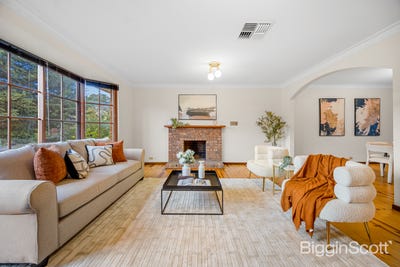 /international/au/9-dickens-close-templestowe-vic-152512804/
