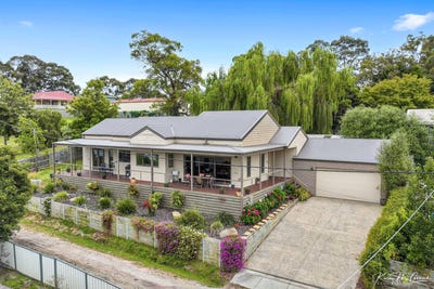 /international/au/3-mary-street-bunyip-vic-150692840/
