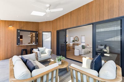 /international/au/46a-macquarie-road-springwood-nsw-150865456/