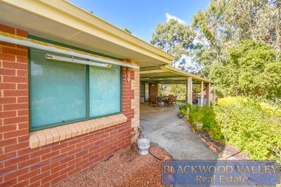 /international/au/59-de-lisle-street-balingup-wa-151288992/