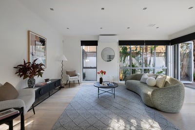 /international/au/8-178-murrumbeena-road-murrumbeena-vic-150709816/