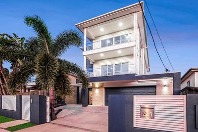 /international/au/92-oxley-avenue-woody-point-qld-148283436/