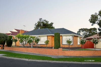 /international/au/23-morris-street-reservoir-vic-151303208/