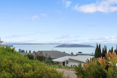 /international/au/20-humpback-road-encounter-bay-sa-151354580/