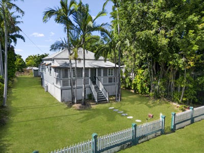 /international/au/22-fifth-avenue-south-townsville-qld-151348708/