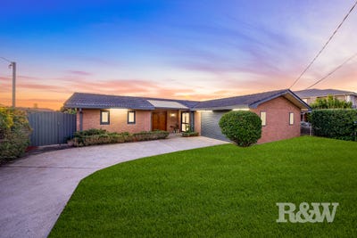 /international/au/297-epsom-road-chipping-norton-nsw-148385996/
