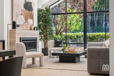 /international/au/61-melvista-avenue-nedlands-wa-152648064/