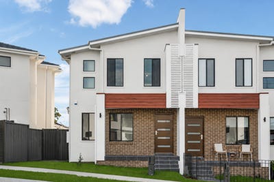 /international/au/8-galileo-street-box-hill-nsw-151385724/