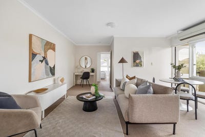 /international/au/10-3-irving-street-malvern-vic-150818700/