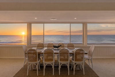 /international/au/2-albemarle-street-narrabeen-nsw-152226944/