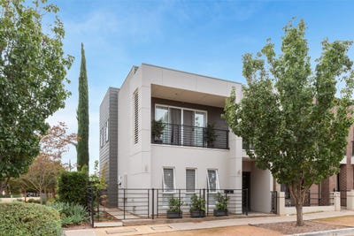 /international/au/31-finnis-street-blakeview-sa-150952004/