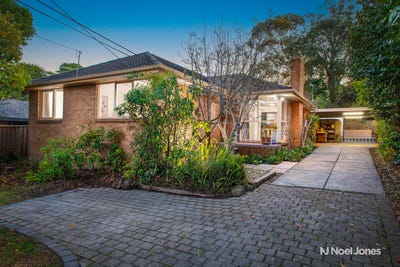 /international/au/13-hender-street-ringwood-east-vic-148483736/