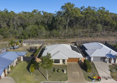/international/au/11-salt-court-boyne-island-qld-151451868/