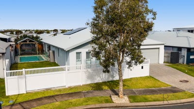 /international/au/10-kite-street-mountain-creek-qld-151160464/
