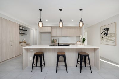 /international/au/7-vista-place-julago-qld-151532696/