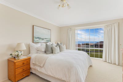 /international/au/1-burtonia-court-tura-beach-nsw-148230400/