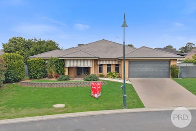 /international/au/4-wren-close-tamworth-nsw-148588768/?lang=zh-cn