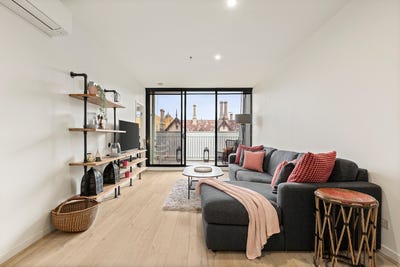 /international/au/305-63-acland-street-st-kilda-vic-151288980/