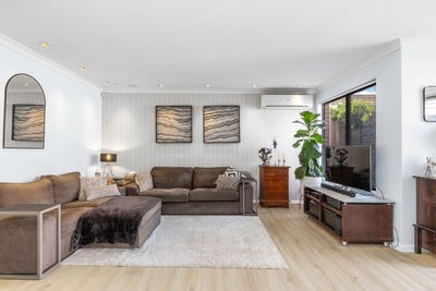 /international/au/215c-edward-street-osborne-park-wa-152490748/
