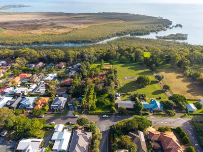 /international/au/2-mccartney-street-ormiston-qld-151231436/