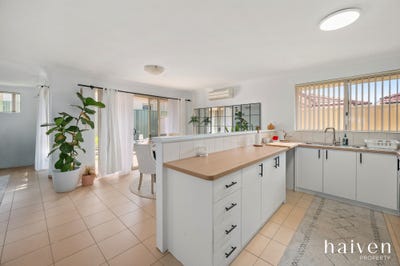 /international/au/5-35-nicholson-road-cannington-wa-151393044/