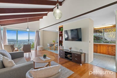 /international/au/2-17-marlborough-street-sandy-bay-tas-151129544/