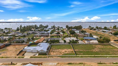 /international/au/9-stringybark-street-yarrawonga-vic-204462268/