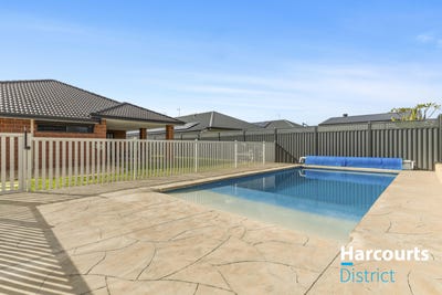 /international/au/26-broadhurst-avenue-ravenswood-wa-151376032/