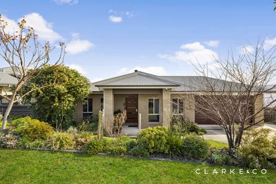 /international/au/16-busby-street-cliftleigh-nsw-148557932/