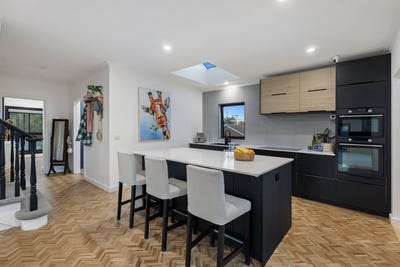 /international/au/4-marlene-court-cheltenham-vic-150784032/
