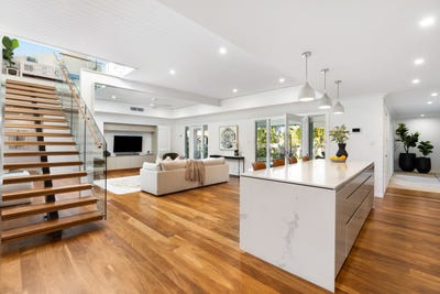 /international/au/36-firmin-court-mermaid-waters-qld-148231592/