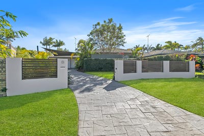 /international/au/8-adori-drive-mountain-creek-qld-148609768/