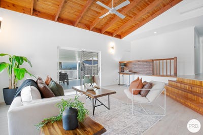 /international/au/10-alan-naish-court-eimeo-qld-148685096/