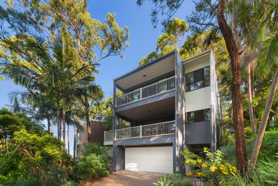/international/au/8-sanctuary-crest-drive-currumbin-qld-151296476/