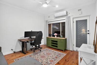 /international/au/6-635-south-road-facing-aroha-tce-black-forest-sa-152274972/