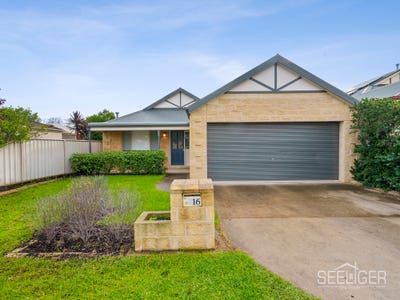 /international/au/16-madden-drive-yarrawonga-vic-151508344/