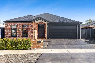 /international/au/38-devitt-way-killara-vic-151508468/