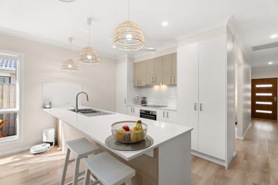 /international/au/53-dougan-street-point-vernon-qld-150988584/