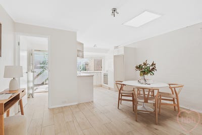 /international/au/9-1-edwell-place-lyneham-act-150930032/