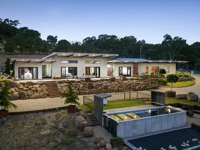 /international/au/39-barker-road-harcourt-north-vic-150220220/
