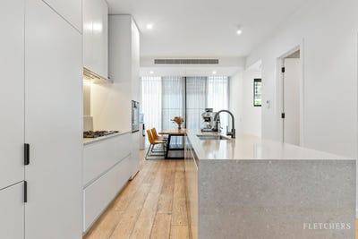 /international/au/2-68-walpole-street-kew-vic-151380412/