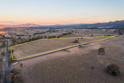 /international/au/19-darthula-drive-mudgee-nsw-700417336/