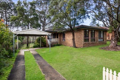 /international/au/9-mclaren-crescent-blackheath-nsw-151429032/