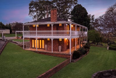 /international/au/5-blomfield-road-denham-court-nsw-152064392/