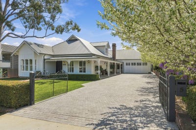 /international/au/5-river-road-elderslie-nsw-152671524/