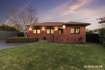 /international/au/20-bannister-gardens-griffith-act-151395252/