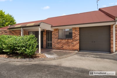 /international/au/2-41-lambert-street-bathurst-nsw-151678704/