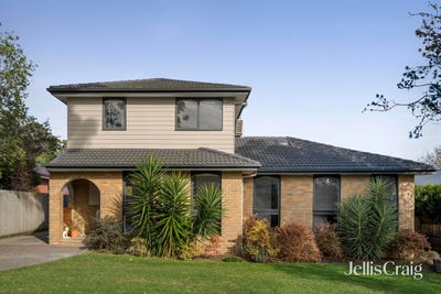 /international/au/19-plaza-court-lilydale-vic-151463380/