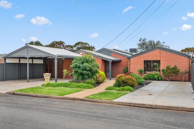 /international/au/11-anchorage-street-seaford-sa-151375760/